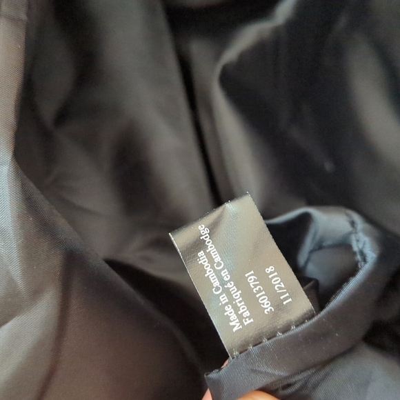 Victoria's Secret Shoulder Floral Printed Bag Tote Large Zipper - Picture 9 of 9